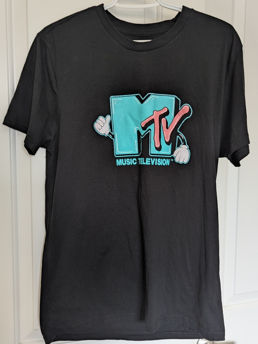 MTV Black Graphic Logo Tee - Turquoise & Pink Logo
